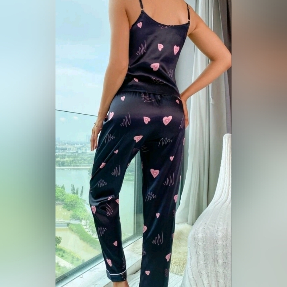 Heart Print Black & Pink Cami Top Silky PJ Set. Size Small - Picture 4 of 5